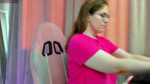 Snapshot of kristy_na_ chatting on July 17, 2026, 2:07 am Kristina online show from July 17, 2026, 2:07 am
