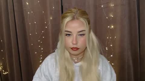 KristyFlowers online show from January 6, 2025, 6:14 am