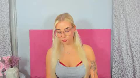 KristyFlowers online show from October 11, 2025, 5:50 am