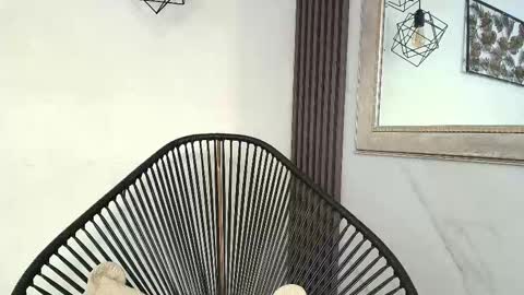 Cristina online show from March 5, 2025, 10:21 pm