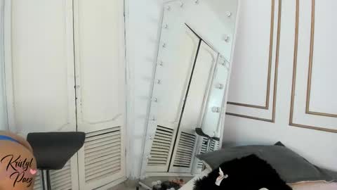 Cristina online show from December 4, 2025, 7:44 pm