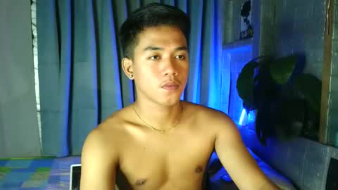 kritthanarkorn online show from May 19, 2026, 6:14 pm