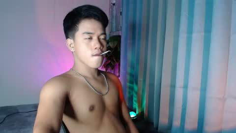 Snapshot of kritthanarkorn chatting on June 12, 2026, 5:12 pm kritthanarkorn online show from June 12, 2026, 5:12 pm