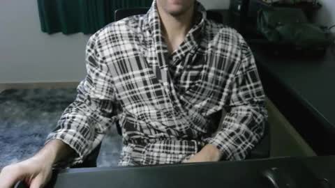 Snapshot of krocr_iras chatting on May 21, 2026, 11:06 am Lucas Edu online show from May 21, 2026, 11:06 am