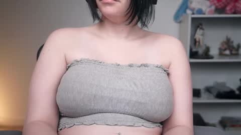 Krystal Syx online show from February 12, 2026, 11:44 pm