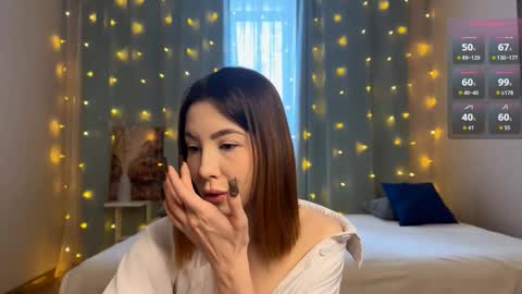 Snapshot of krystasoman chatting on February 14, 2026, 4:42 am Alla online show from February 14, 2026, 4:42 am