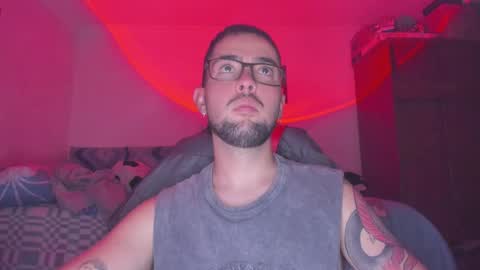 Sam monitor de modelos independientes online show from November 5, 2025, 5:40 am