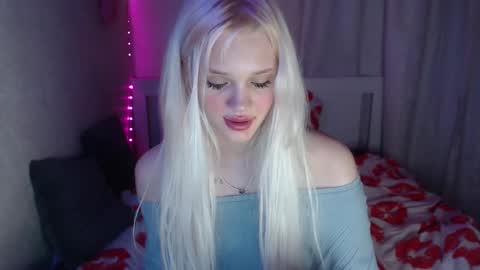 Emilia online show from February 26, 2025, 11:26 pm