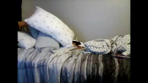 kulinky6969880932 online show from May 7, 2026, 2:17 am