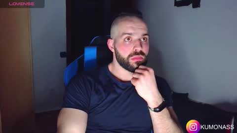 kumonass online show from March 27, 2026, 8:41 pm