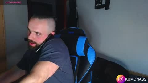 kumonass online show from April 1, 2026, 5:43 pm