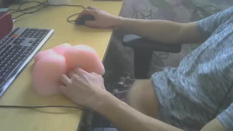 Snapshot of kunibertjena chatting on January 16, 2025, 12:53 pm KuniJ online show from January 16, 2025, 12:53 pm