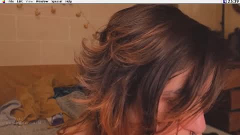 Krypto hethey online show from December 2, 2025, 10:38 pm