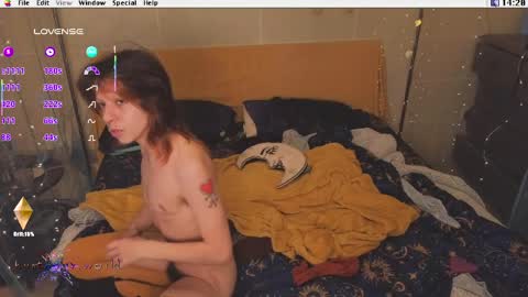 Snapshot of kuntboyzworld chatting on May 19, 2026, 8:15 pm Krypto hethey online show from May 19, 2026, 8:15 pm