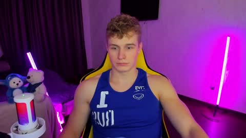 Snapshot of kurt_hanssen chatting on December 4, 2024, 5:00 pm kurt_hanssen online show from December 4, 2024, 5:00 pm