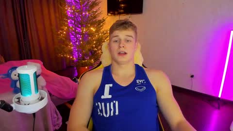 Snapshot of kurt_hanssen chatting on January 15, 2025, 8:48 pm kurt_hanssen online show from January 15, 2025, 8:48 pm