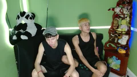 Snapshot of kurtwillms chatting on December 3, 2025, 1:24 am kurtwillms online show from December 3, 2025, 1:24 am