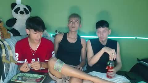 Snapshot of kurtwillms chatting on December 13, 2025, 7:53 pm kurtwillms online show from December 13, 2025, 7:53 pm