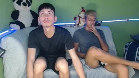 Snapshot of kurtwillms chatting on December 22, 2025, 3:53 pm kurtwillms online show from December 22, 2025, 3:53 pm