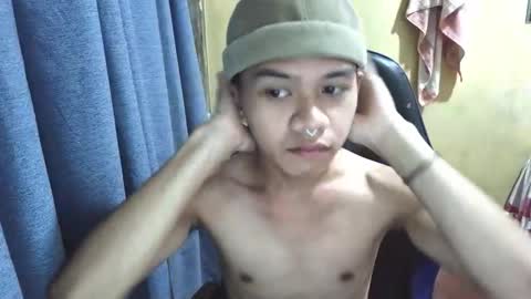 kurtxxx07 online show from April 16, 2026, 4:24 am