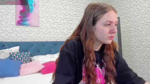Snapshot of kvetachka chatting on January 10, 2025, 1:21 am Kvetachka Thu-Sun 0900am-1500pmGTM2 online show from January 10, 2025, 1:21 am