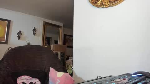 kyhara online show from January 26, 2025, 12:58 am