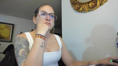 kyhara online show from January 31, 2025, 2:58 am