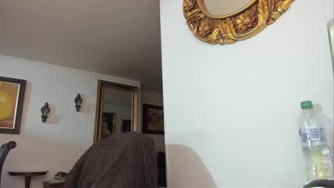 kyhara online show from March 3, 2025, 2:04 am