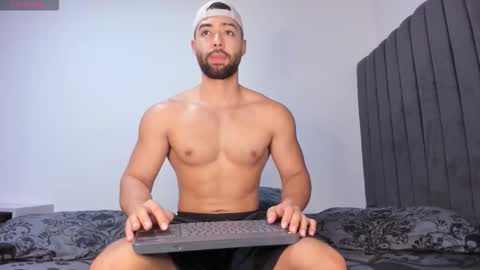 Kyle collinz online show from October 14, 2025, 9:48 pm