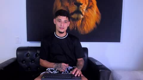 Snapshot of kyle_smithx chatting on December 5, 2024, 12:52 am kyle Smith online show from December 5, 2024, 12:52 am