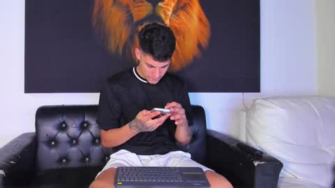 Snapshot of kyle_smithx chatting on January 9, 2025, 11:02 pm kyle Smith online show from January 9, 2025, 11:02 pm