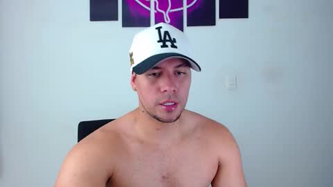 Kyle Wilson   Follow me online show from December 18, 2025, 9:10 pm