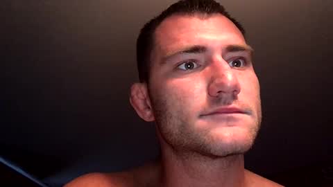 Snapshot of kylegotittt chatting on December 20, 2024, 2:38 pm Hotbody545 online show from December 20, 2024, 2:38 pm