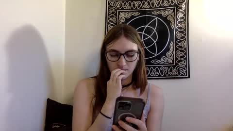 Kylianna online show from November 11, 2025, 8:31 pm