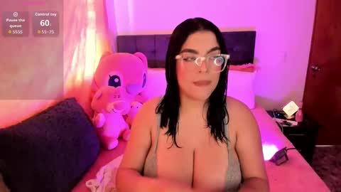 Kylie  online show from December 16, 2025, 6:24 pm