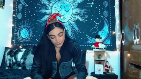 kylie online show from December 26, 2024, 9:37 pm