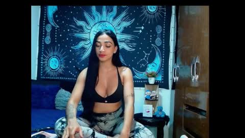 kylie online show from February 10, 2025, 10:40 pm