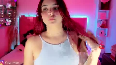 k ylie online show from March 31, 2026, 9:59 pm