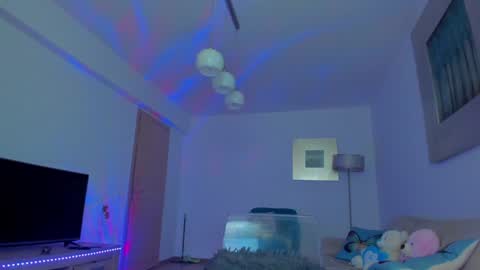 KYLIE online show from January 31, 2025, 10:10 am