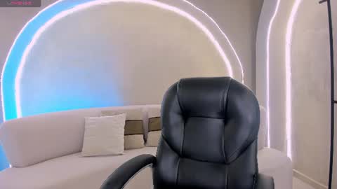 Snapshot of kyliejenkins1 chatting on June 27, 2026, 11:15 am Kylie Jenkins online show from June 27, 2026, 11:15 am