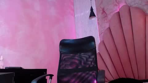 Snapshot of kyomi_hunt chatting on June 18, 2026, 4:46 am kyomi_hunt online show from June 18, 2026, 4:46 am