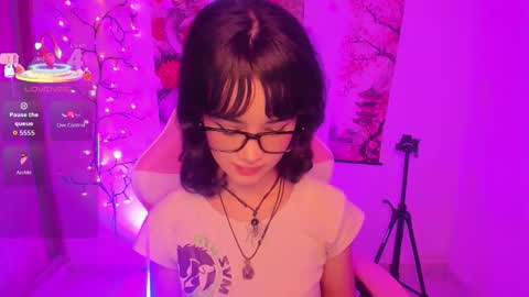 kyomi_love online show from March 10, 2026, 1:21 am