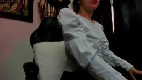 Kyra online show from February 21, 2026, 12:17 pm