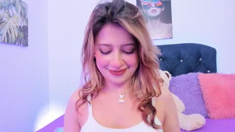 Kyvella Myric online show from October 20, 2025, 10:54 pm