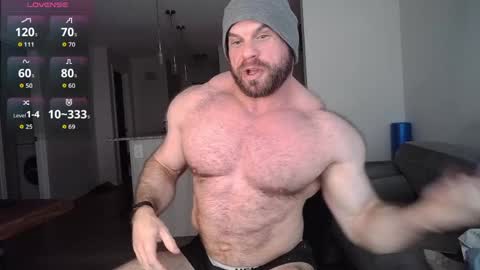 l0v35_2_5p00g3 online show from April 6, 2026, 6:53 pm