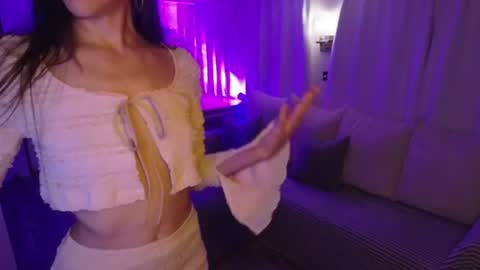  Giselle  online show from June 28, 2026, 3:34 am
