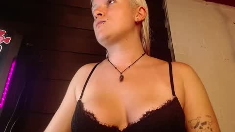 Hanna FREE ONLYFANS  online show from March 8, 2025, 12:33 am