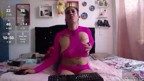 la gatabk online show from April 2, 2026, 7:33 pm