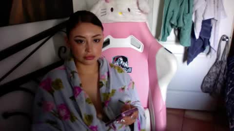 la_lechera_ online show from January 8, 2026, 5:48 pm