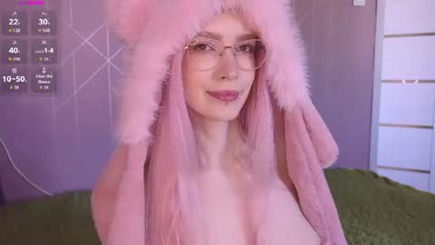 Evie online show from July 6, 2026, 3:47 am